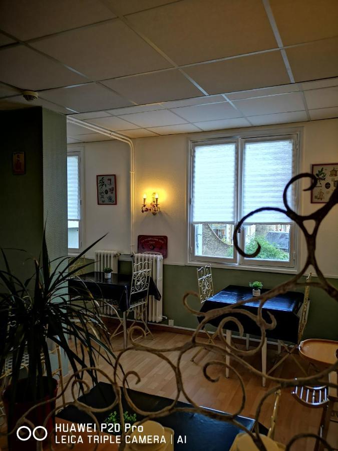 Hotel Trianon Tours Kültér fotó
