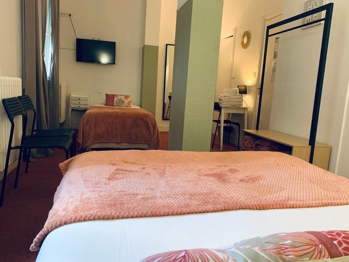 Hotel Trianon Tours Kültér fotó
