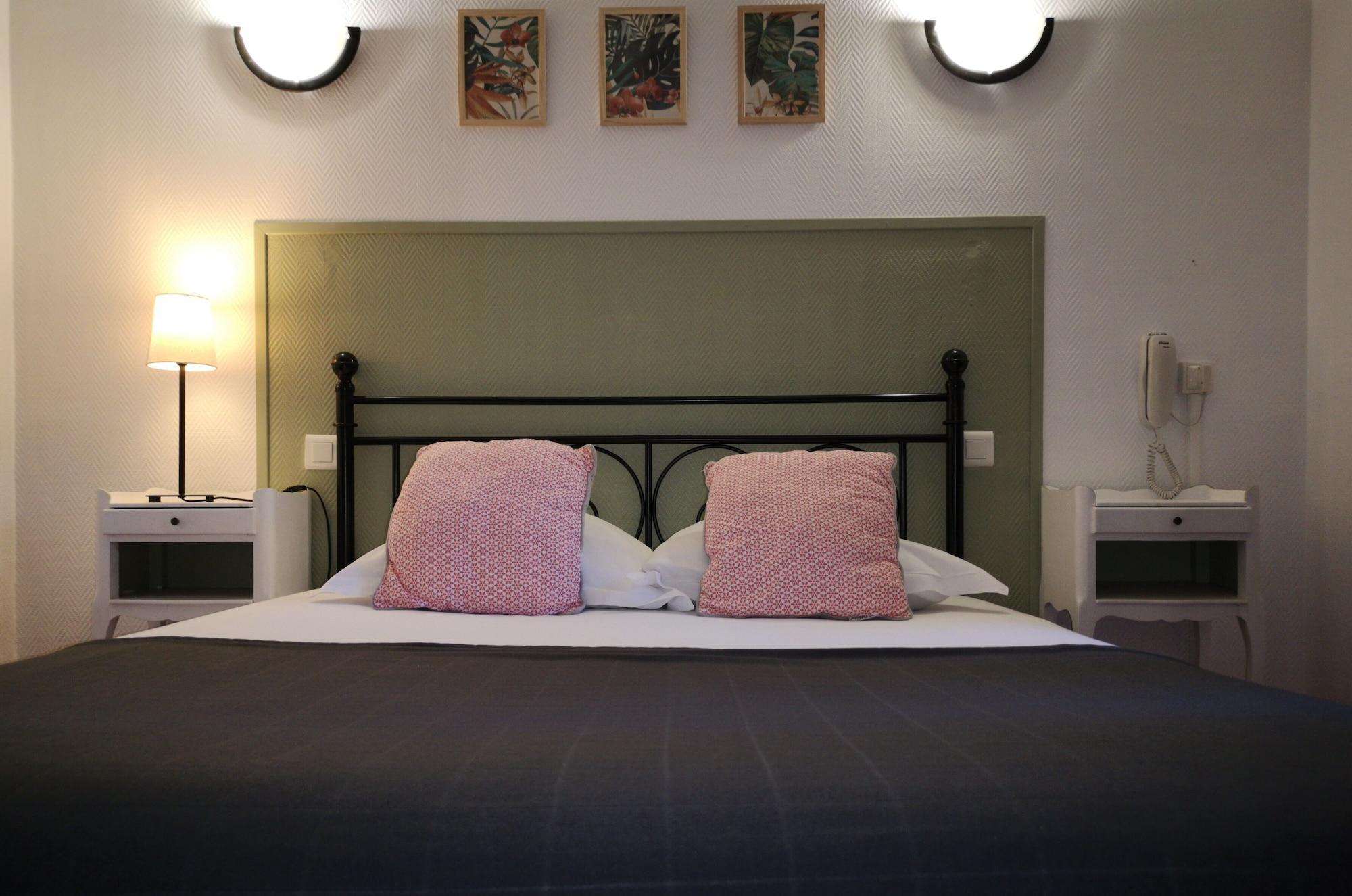 Hotel Trianon Tours Kültér fotó